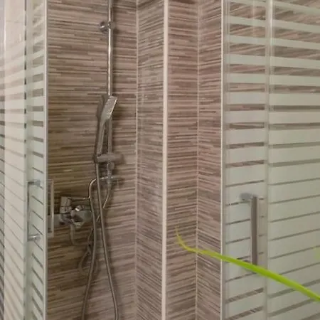 Cozy Airbnb Room In Athens Exterior photo